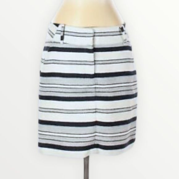 LOFT Textured White Navy Striped A-Line Skirt - Picture 1 of 10